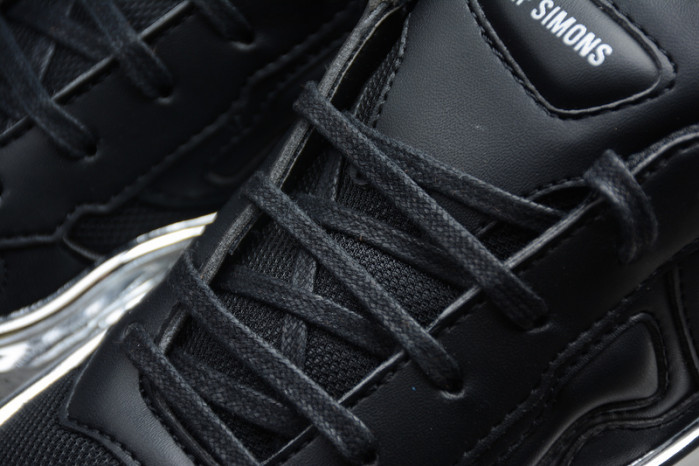 a*d*das ozweego raf simons core black silver metallic ee7944