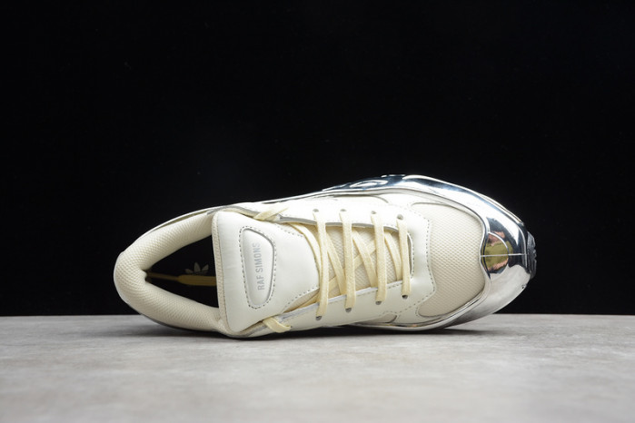 a*d*das ozweego raf simons cream white silver metallic ee7945