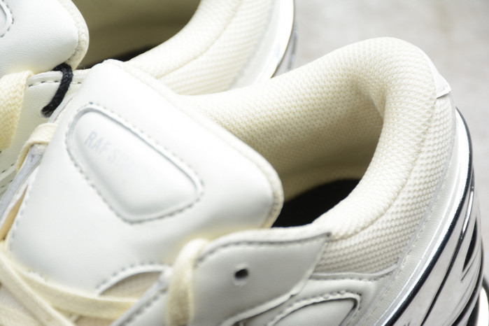 a*d*das ozweego raf simons cream white silver metallic ee7945