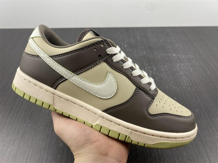 nike dunk low khaki fb4960-210