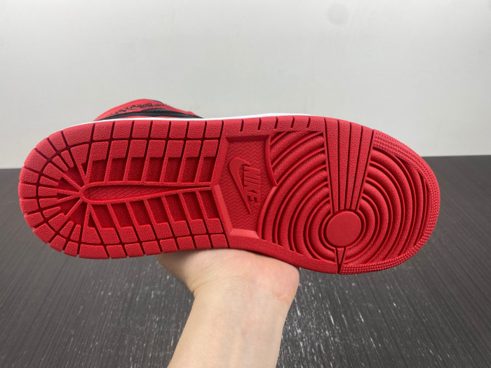 air jordan 1 retro high og satin bred fd4810-061