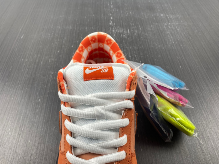 nike sb dunk low concepts orange lobster fd8776-800