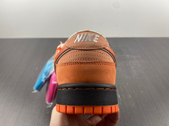 nike sb dunk low concepts orange lobster fd8776-800