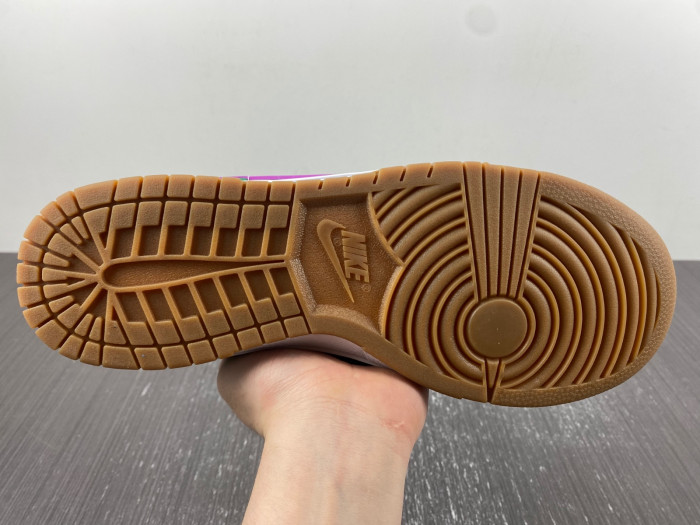 nike dunk low white stadium green fuchsia fd9922-151