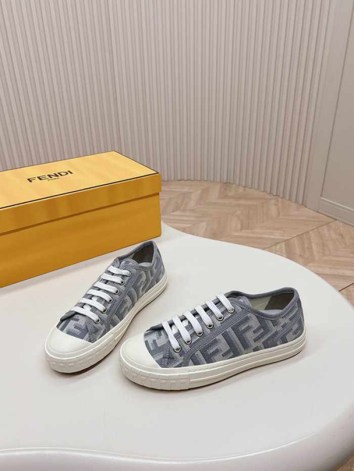 F**di shoes