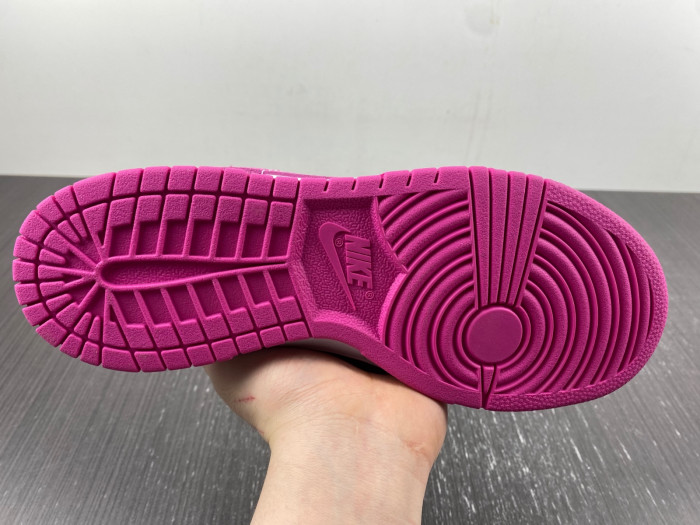 nike dunk low active fuchsia fj0704-100