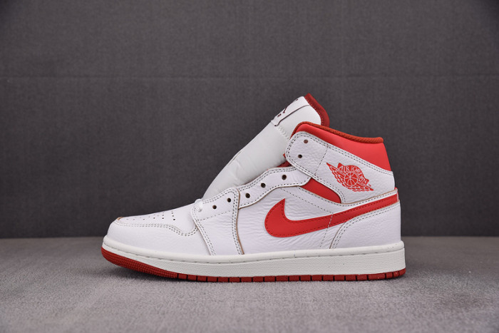 air jordan 1 mid se dune red fj3458-160