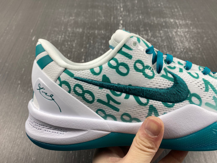 nike kobe 8 protro “radiant emerald” fq3549-101