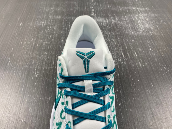 nike kobe 8 protro “radiant emerald” fq3549-101