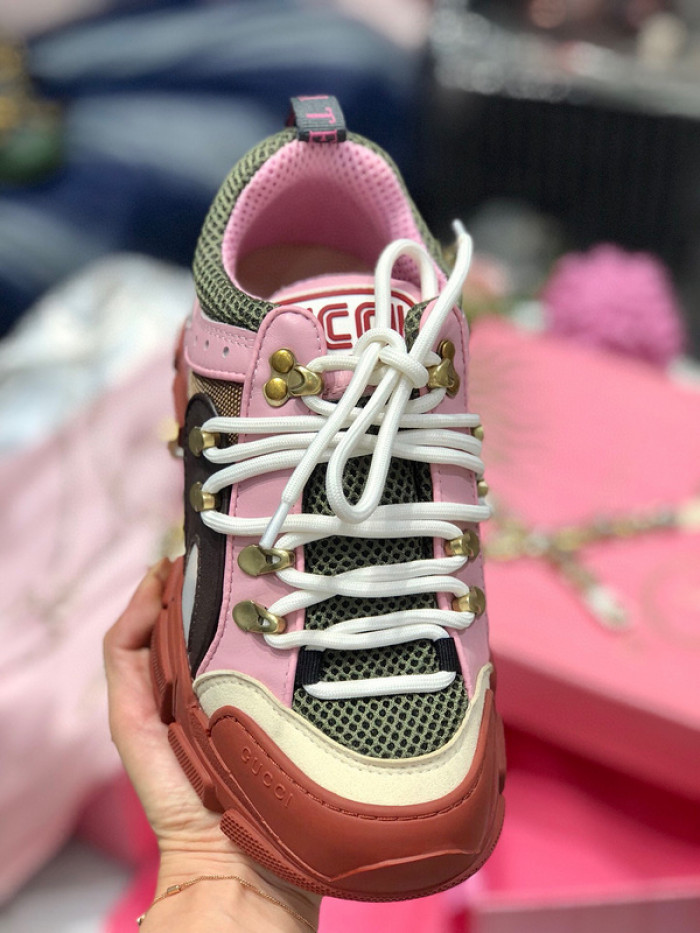 gu flashtrek sneaker