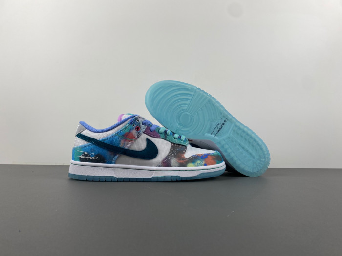 nike sb dunk low futura laboratories bleached aqua hf6061-400