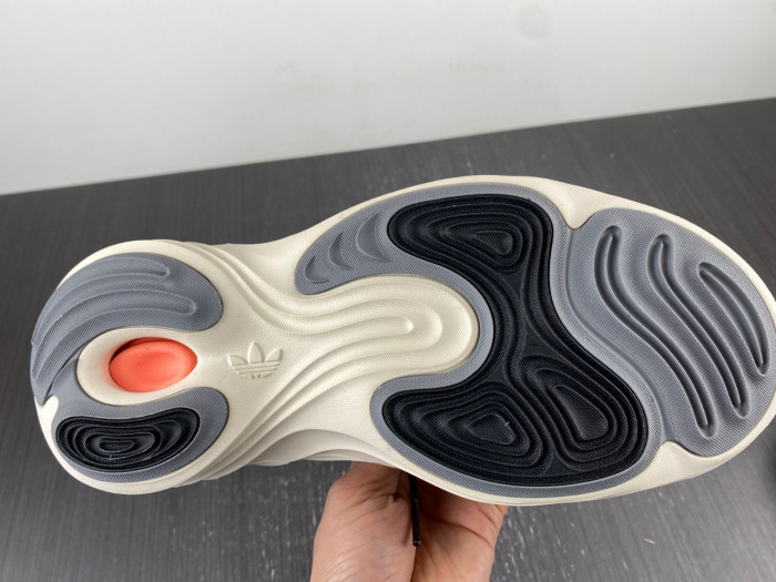 a*d*das adifom q wonder white core black hp6582