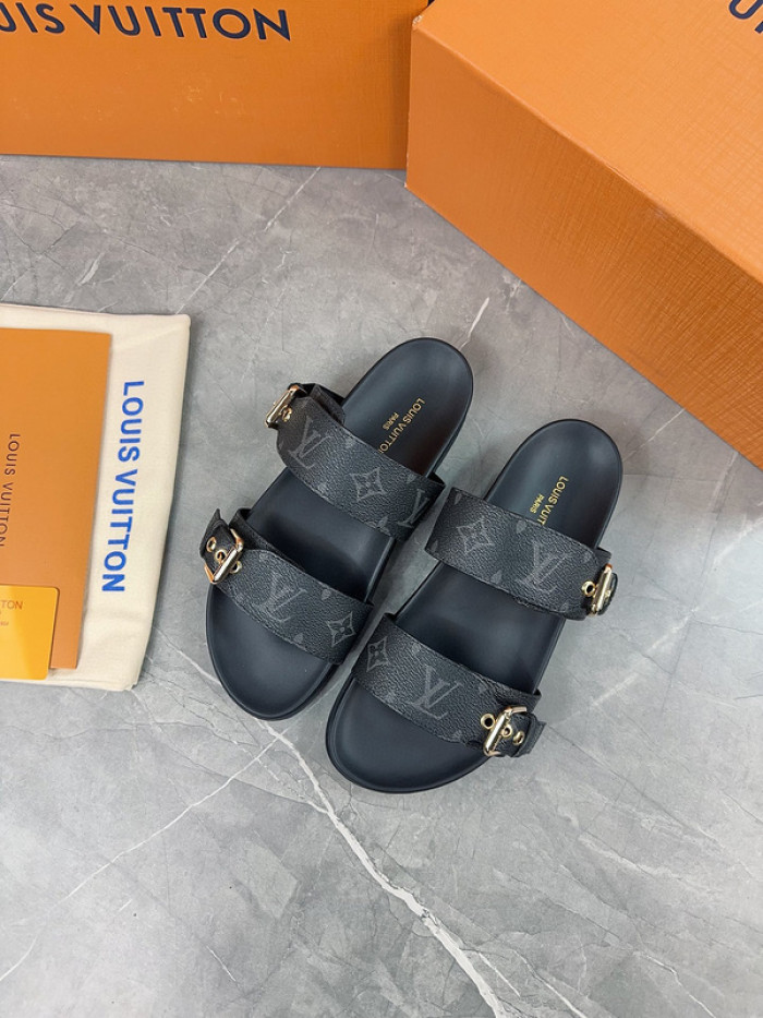 l1vv sandals