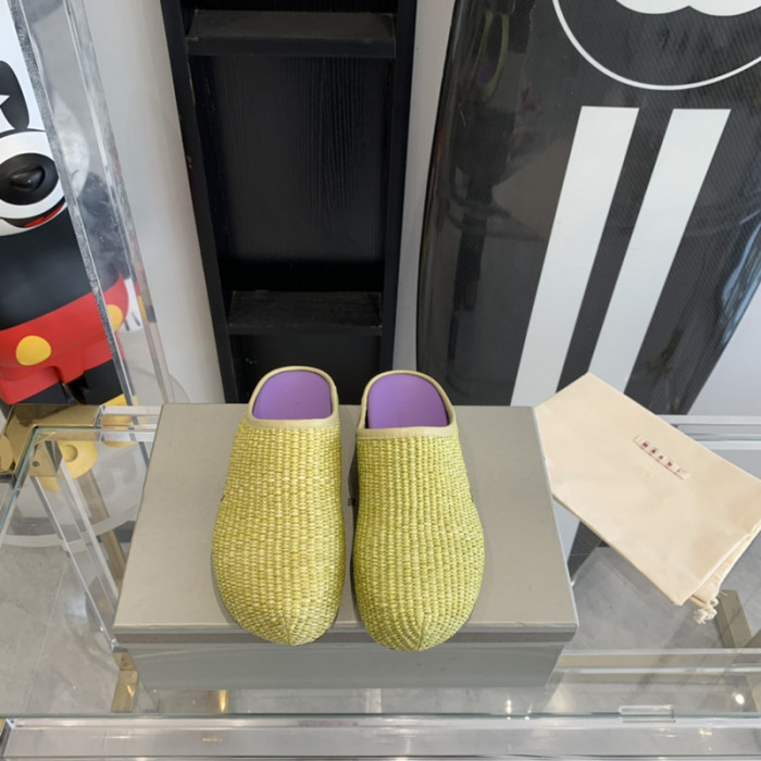 marni fussbett sabot loafers