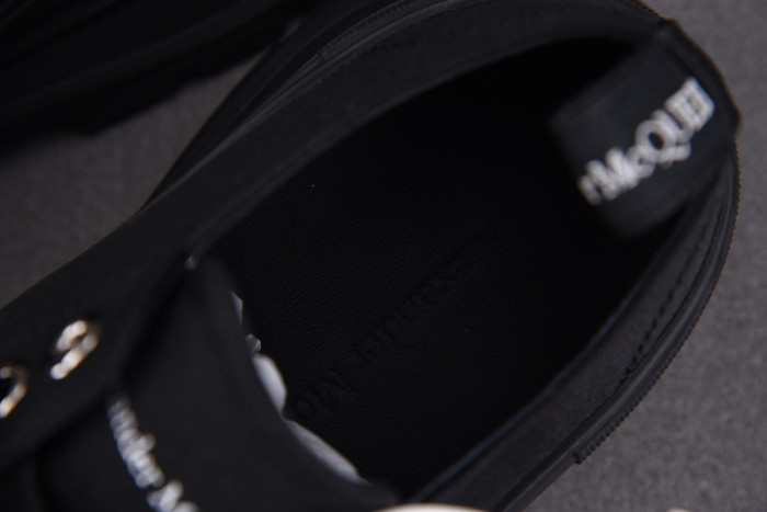 alexander mcqueen sneaker