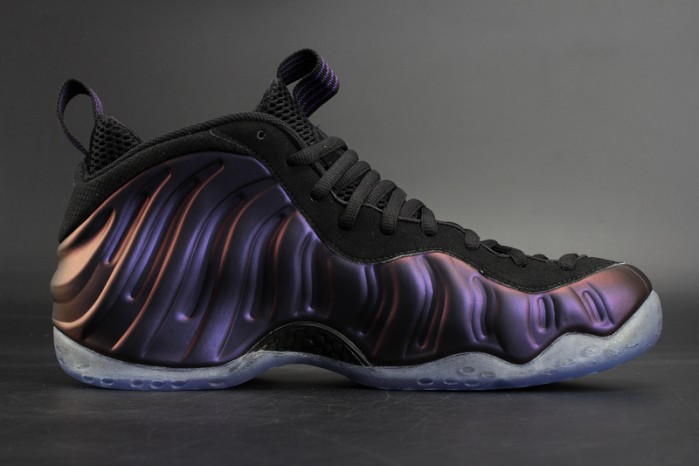 nike air foamposite one “eggplant” black/ varsity purple mens 314996-008