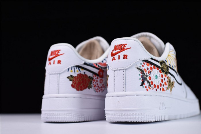 nike air force 1 07 lny qs lunar new year white flowers womens aj8298-100