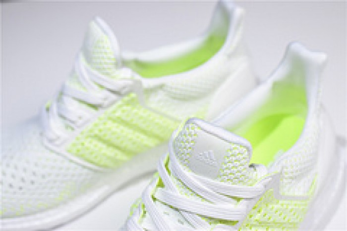 a*d*das ultra boost clima ub4.0 solar yellow aq0481